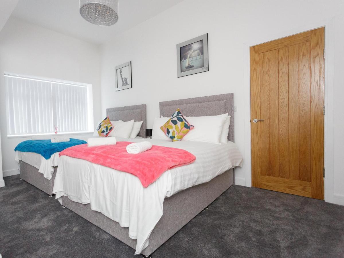 Live In Leeds Greenhill Bungalows Eksteriør billede